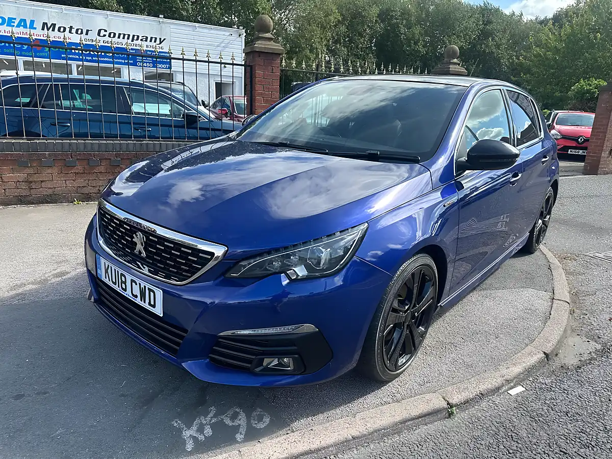 Used 2018 Peugeot 308 GT Line Blue - Interior and Exterior details 2