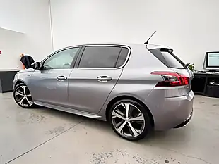 Used 2018 Peugeot 308 GT Line Grey - Interior and Exterior details 4