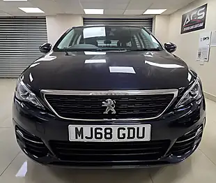Used 2018 Peugeot 308 Sw Active Blue - Interior and Exterior details 13