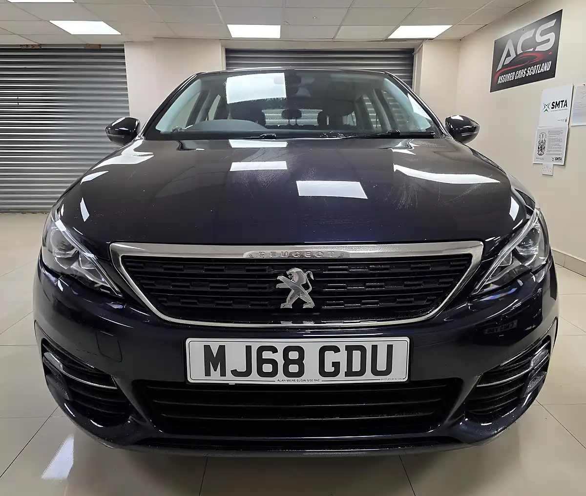 Used 2018 Peugeot 308 Sw Active Blue - Interior and Exterior details 13