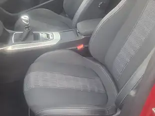 Used 2018 Peugeot 308 Sw Allure Red - Interior and Exterior details 18
