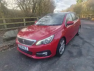 Used 2018 Peugeot 308 Sw Allure Red - Interior and Exterior details 9