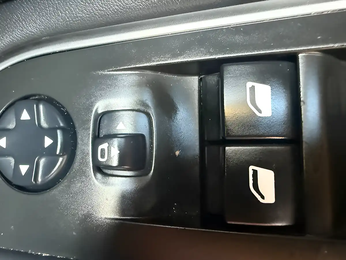 Used 2018 Peugeot 5008 Allure Grey - Interior and Exterior details 20