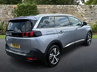 Used 2018 Peugeot 5008 Allure Grey - Interior and Exterior details 8