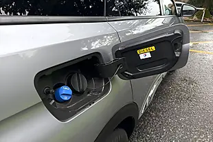 Used 2018 Peugeot 5008 Allure Grey - Interior and Exterior details 18