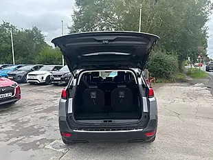 Used 2018 Peugeot 5008 Allure Grey - Interior and Exterior details 6