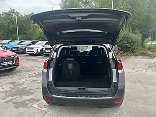 Used 2018 Peugeot 5008 Allure Grey - Interior and Exterior details 7