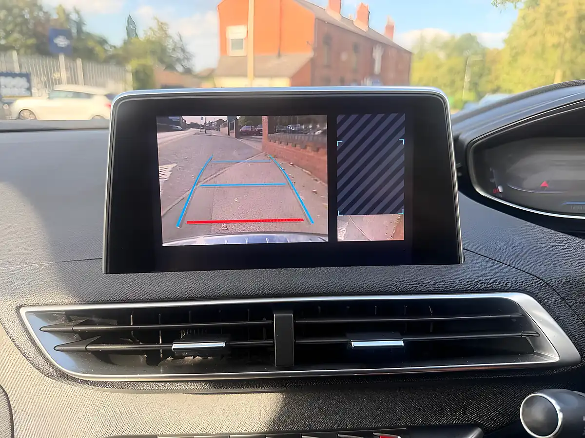 Used 2018 Peugeot 5008 Allure Grey - Interior and Exterior details 19