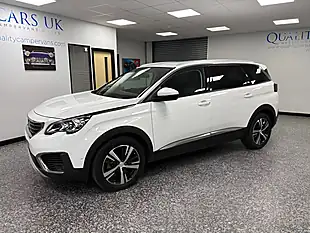 Used 2018 Peugeot 5008 Allure White - Interior and Exterior details 3