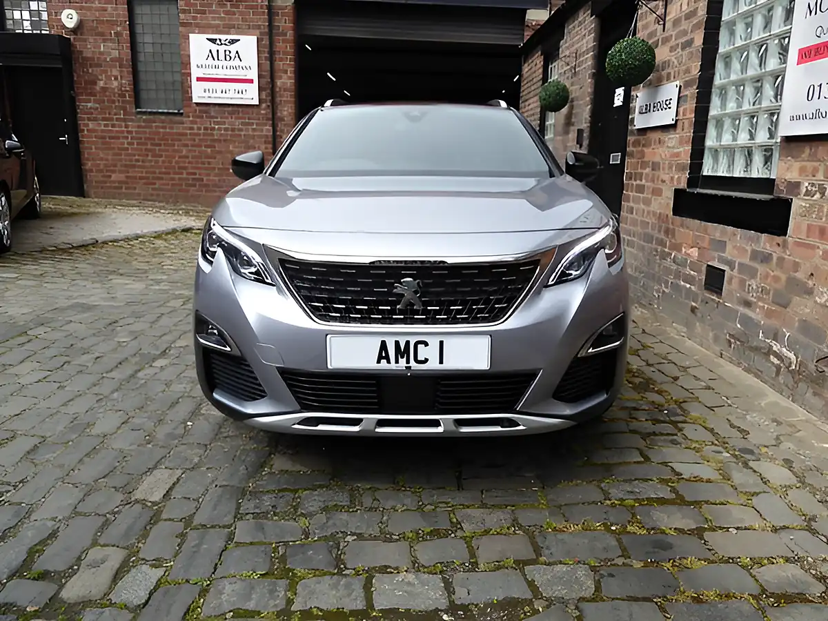 Used 2018 Peugeot 5008 GT Line Grey - Interior and Exterior details 2