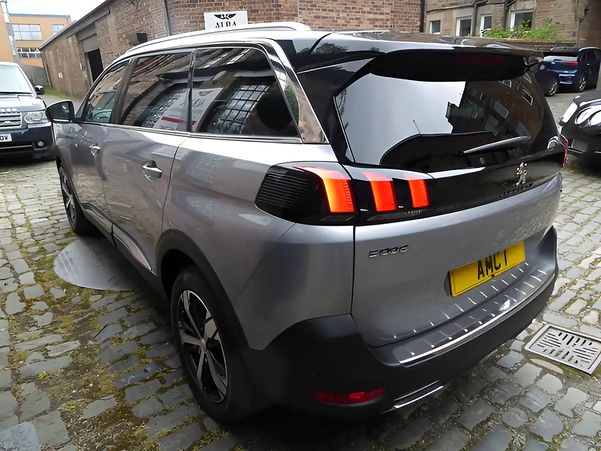Used 2018 Peugeot 5008 GT Line Grey - Interior and Exterior details 4