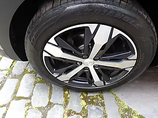Used 2018 Peugeot 5008 GT Line Grey - Interior and Exterior details 8