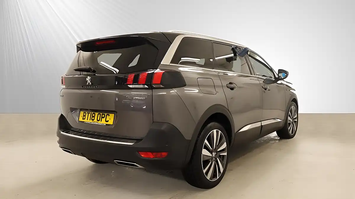 Used 2018 Peugeot 5008 GT Line Premium Grey - Interior and Exterior details 12