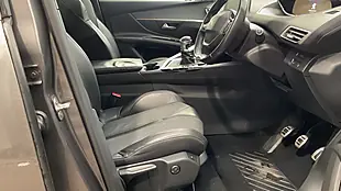 Used 2018 Peugeot 5008 GT Line Premium Grey - Interior and Exterior details 14