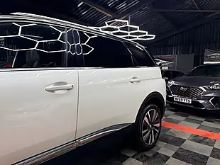 Used 2018 Peugeot 5008 GT Line Premium White - Interior and Exterior details 13