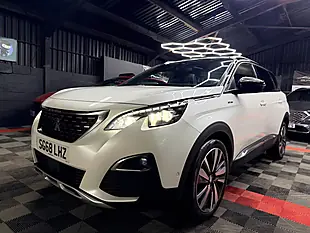 Used 2018 Peugeot 5008 GT Line Premium White - Interior and Exterior details 6