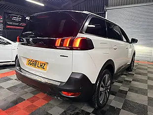 Used 2018 Peugeot 5008 GT Line Premium White - Interior and Exterior details 9