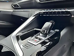 Used 2018 Peugeot 5008 GT White - Interior and Exterior details 11