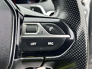 Used 2018 Peugeot 5008 GT White - Interior and Exterior details 14