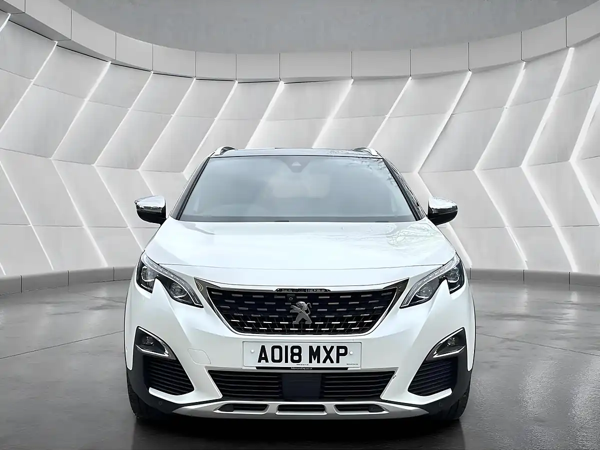 Used 2018 Peugeot 5008 GT White - Interior and Exterior details 5