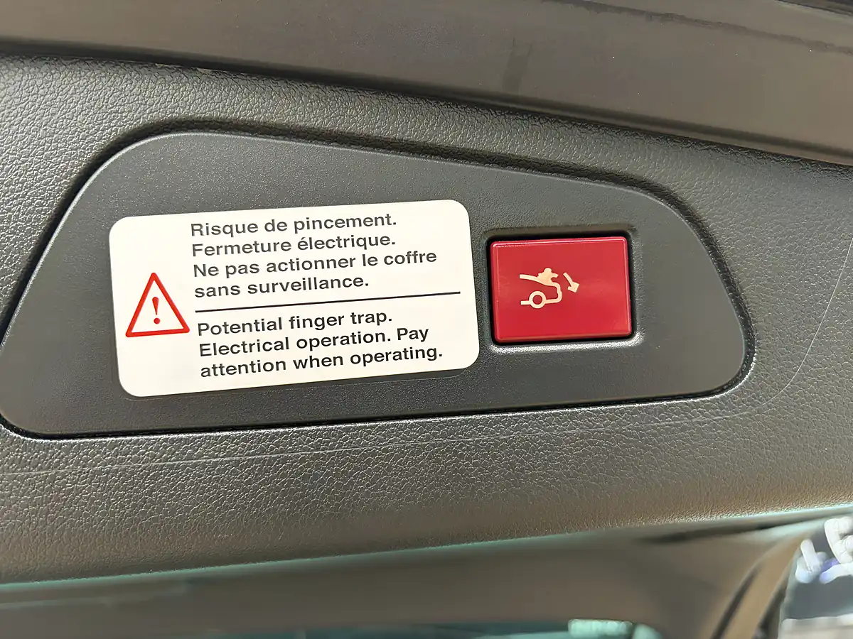 Used 2018 Peugeot 508 Sw GT Nera Black - Interior and Exterior details 12