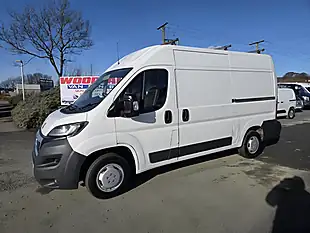 Used 2018 Peugeot Boxer 335 Pro L2H2 White - Interior and Exterior details 4
