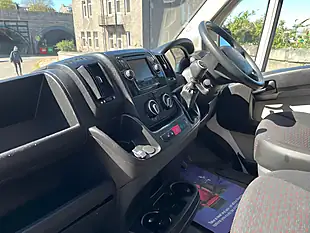 Used 2018 Peugeot Boxer 435 Professional White - Interior and Exterior details 10