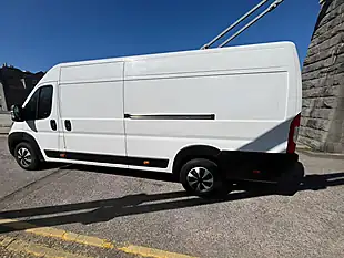 Used 2018 Peugeot Boxer 435 Professional White - Interior and Exterior details 6