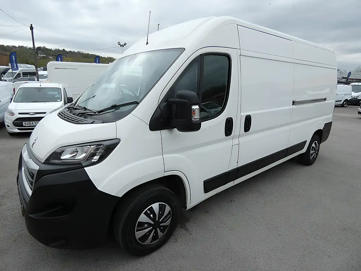 Used 2018 Peugeot Boxer Professional L3H2 Lwb White - Interior and Exterior details 12