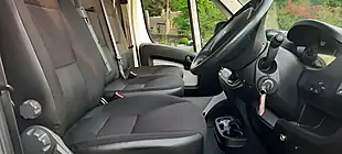 Used 2018 Peugeot Boxer Professional White - Interior and Exterior details 17
