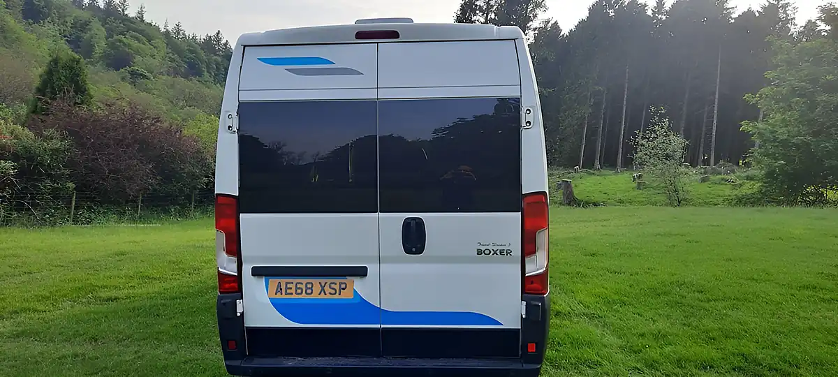 Used 2018 Peugeot Boxer Professional White - Interior and Exterior details 3