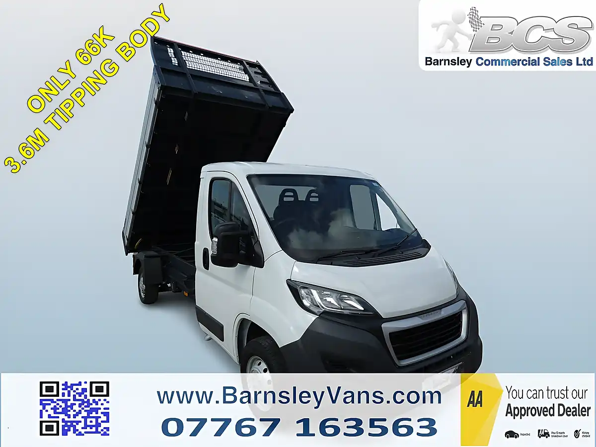 Used 2018 Peugeot Boxer Single Cab 3.6M Tipper Alpine White - Front View