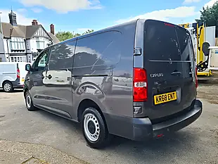 Used 2018 Peugeot Expert Pro Longwheelbase - Interior and Exterior details 4