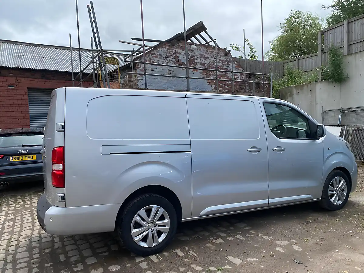 Used 2018 Peugeot Expert Professional Plus Long Panel Van Lwb Silver - Interior and Exterior details 2