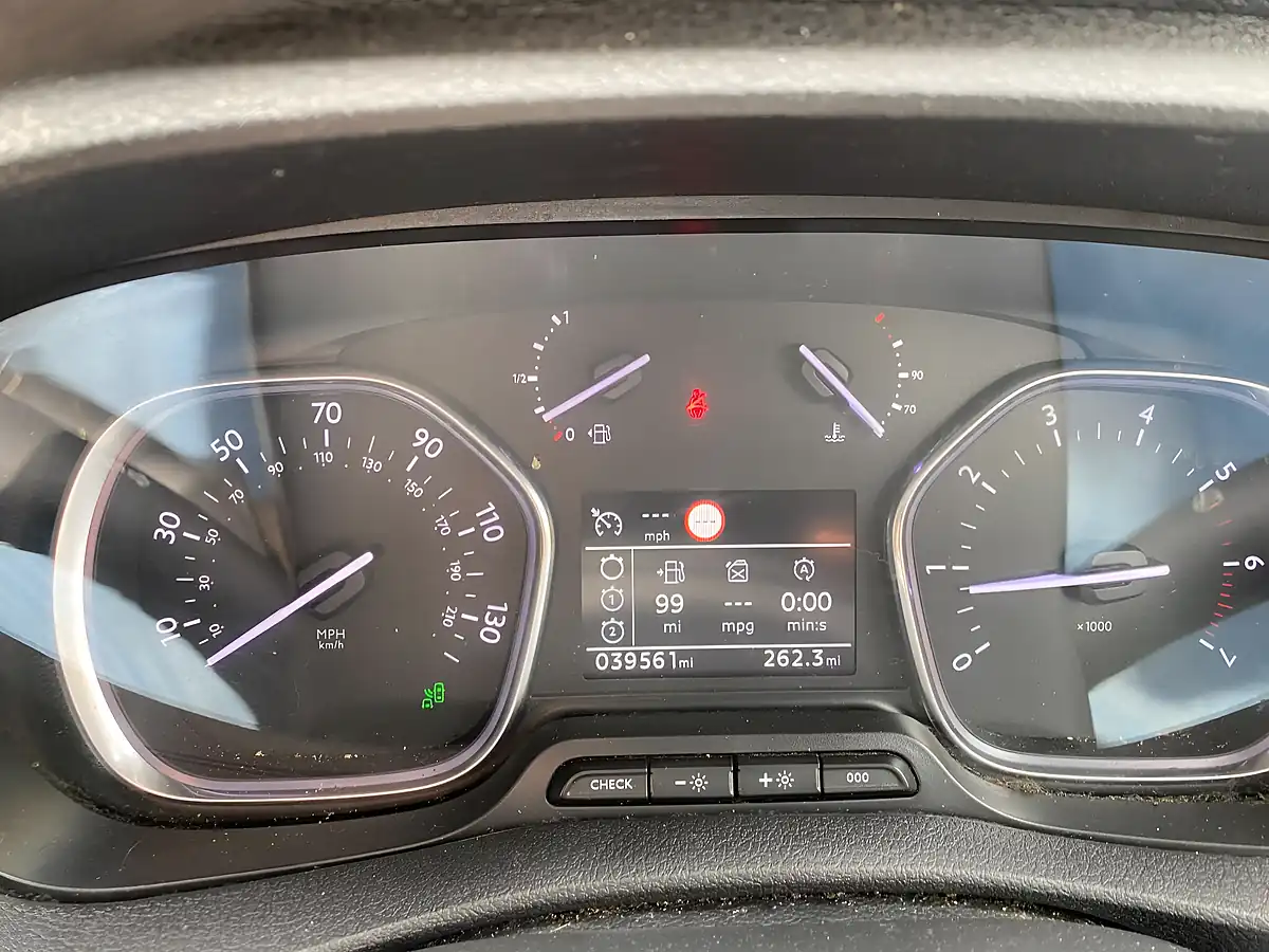 Used 2018 Peugeot Expert Professional Plus Long Panel Van Lwb Silver - Interior and Exterior details 7