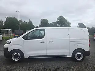 Used 2018 Peugeot Expert S Standard White - Interior and Exterior details 10