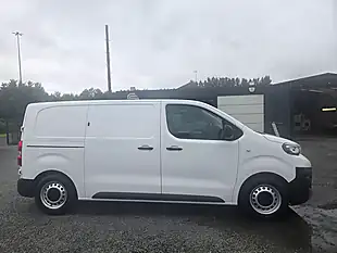Used 2018 Peugeot Expert S Standard White - Interior and Exterior details 3