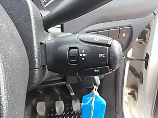 Used 2018 Peugeot Partner 744 S White - Interior and Exterior details 18