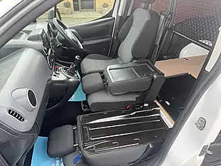 Used 2018 Peugeot Partner 854 Professional - Interior and Exterior details 13
