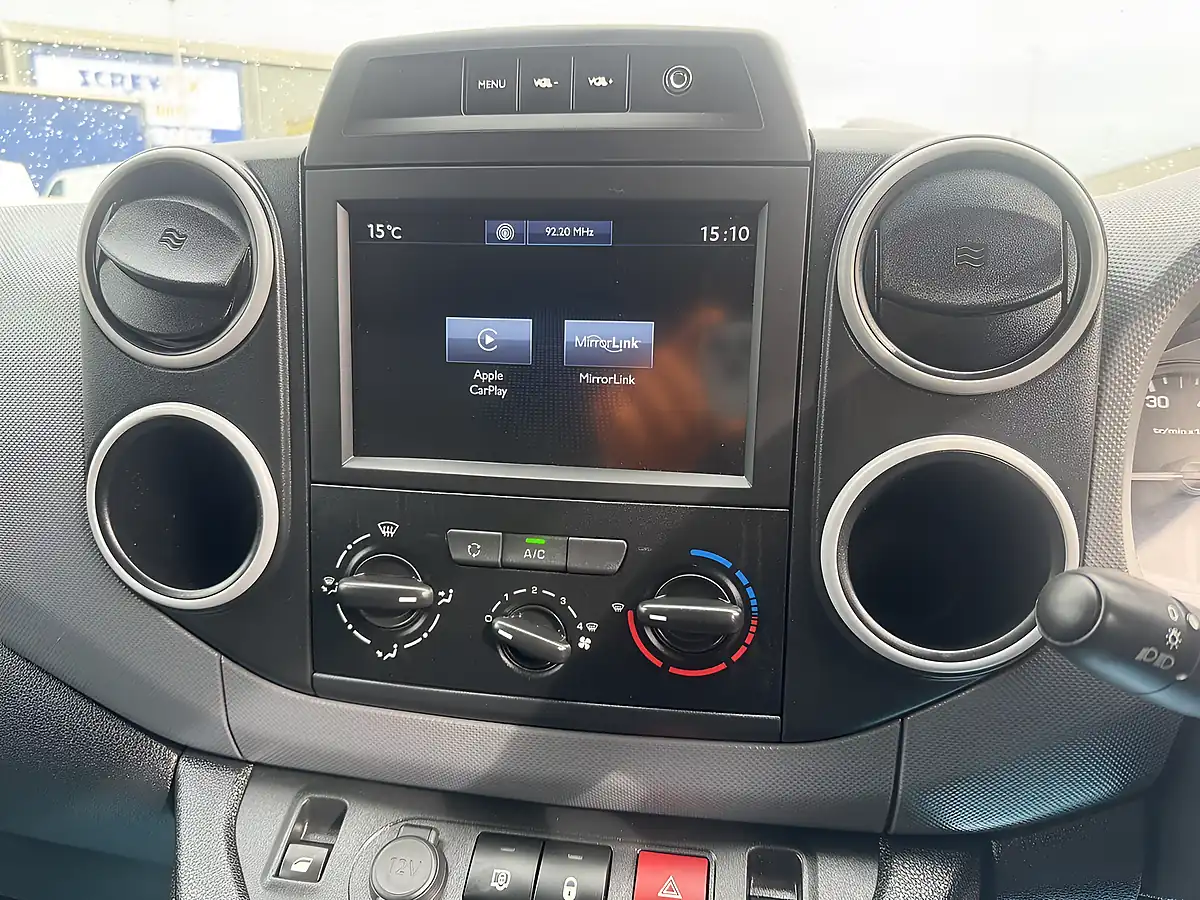 Used 2018 Peugeot Partner 854 Professional - Interior and Exterior details 19