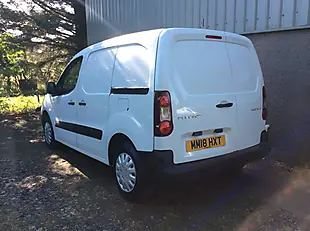 Used 2018 Peugeot Partner 854 Se White - Interior and Exterior details 6