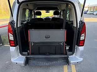 Used 2018 Peugeot Partner Horizon RS Silver - Interior and Exterior details 11