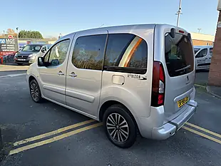 Used 2018 Peugeot Partner Horizon RS Silver - Interior and Exterior details 7