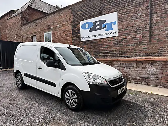 2018 Peugeot Partner Professional L1 Blue HDi
