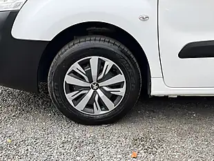 Used 2018 Peugeot Partner Professional L1 Blue White - Interior and Exterior details 16