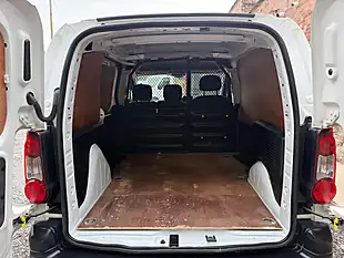 Used 2018 Peugeot Partner Professional L1 White - Interior and Exterior details 20