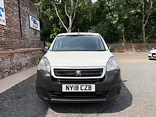 Used 2018 Peugeot Partner Professional L1 White - Interior and Exterior details 20