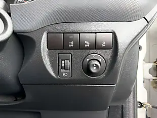 Used 2018 Peugeot Partner Professional L1 White - Interior and Exterior details 14
