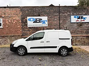 Used 2018 Peugeot Partner Professional L1 White - Interior and Exterior details 5