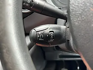 Used 2018 Peugeot Partner Professional White - Interior and Exterior details 15